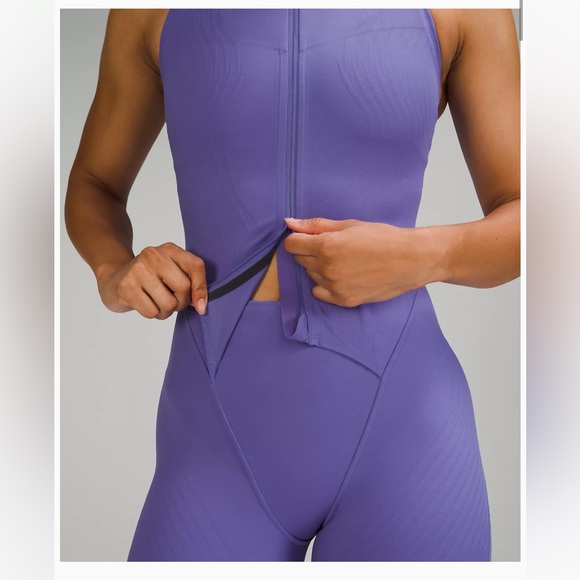 Lululemon Running One-Piece Jumpsuit Sz. 4/6 NWT - Picture 5 of 14